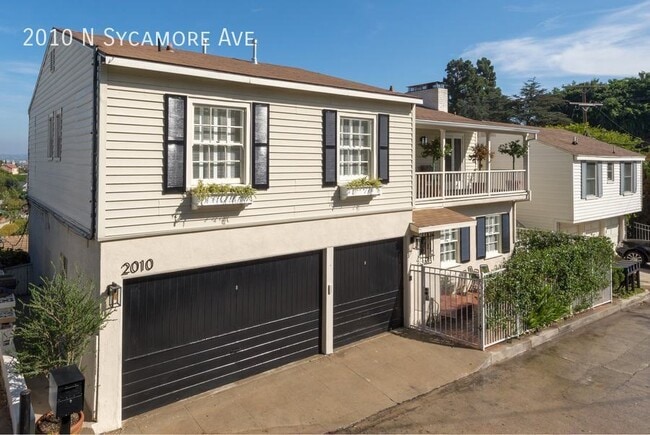 Photo - 2010 N Sycamore Ave