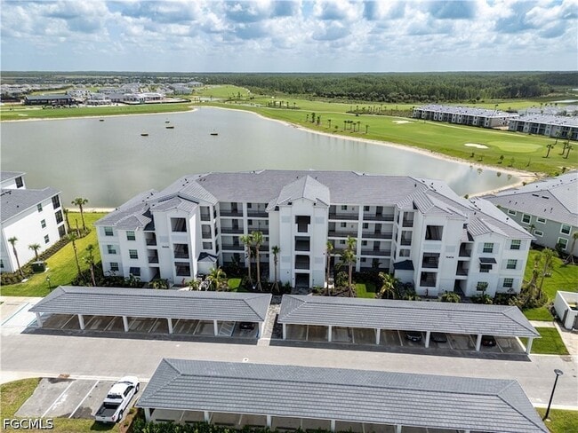 Building Photo - 15405 Grn Acrs Ave Unit 2327