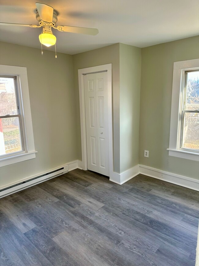 Photo - 39 N Spring St Unit 2nd and 3rd floor