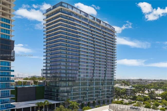 Building Photo - 1170 E Hallandale Beach Blvd Unit 304