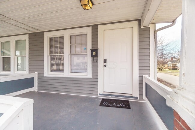 Photo - 1123 Wilson Ave