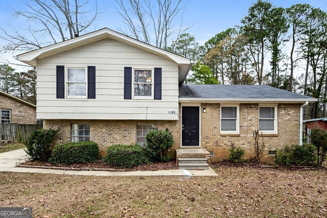 Photo - 6183 Fieldcrest Dr House