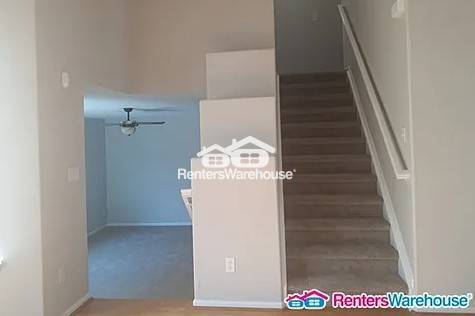 Photo - 10707 Cherrington St