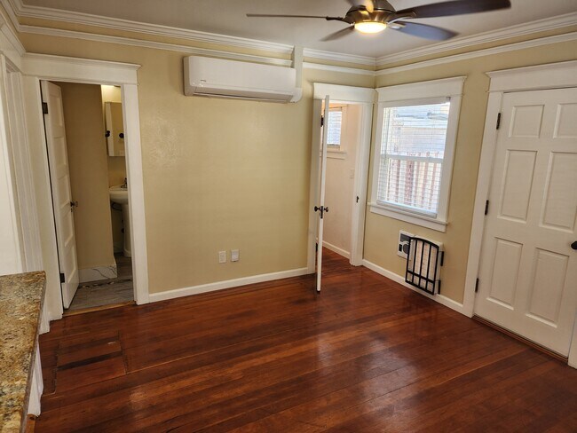 223 Southlook Ave