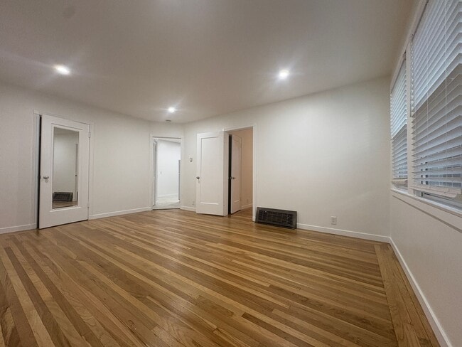 Photo - 302-316 Kipling Street - 314 Unit 314
