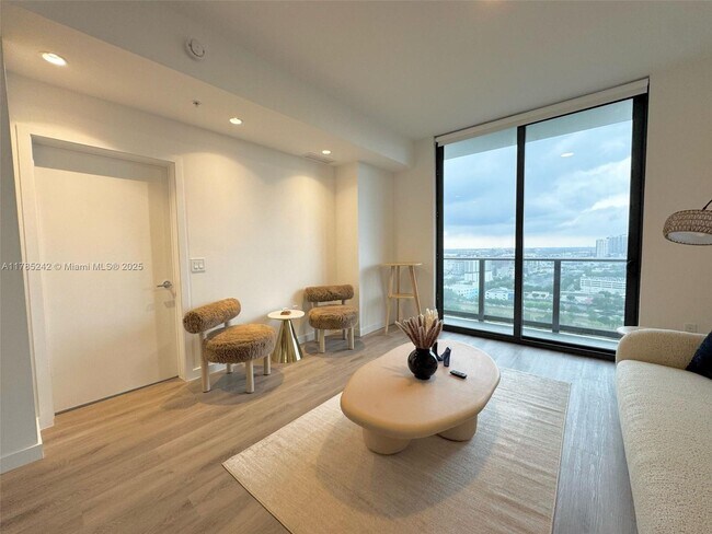 Photo - 1642 NE 1st Ave Unit 1908