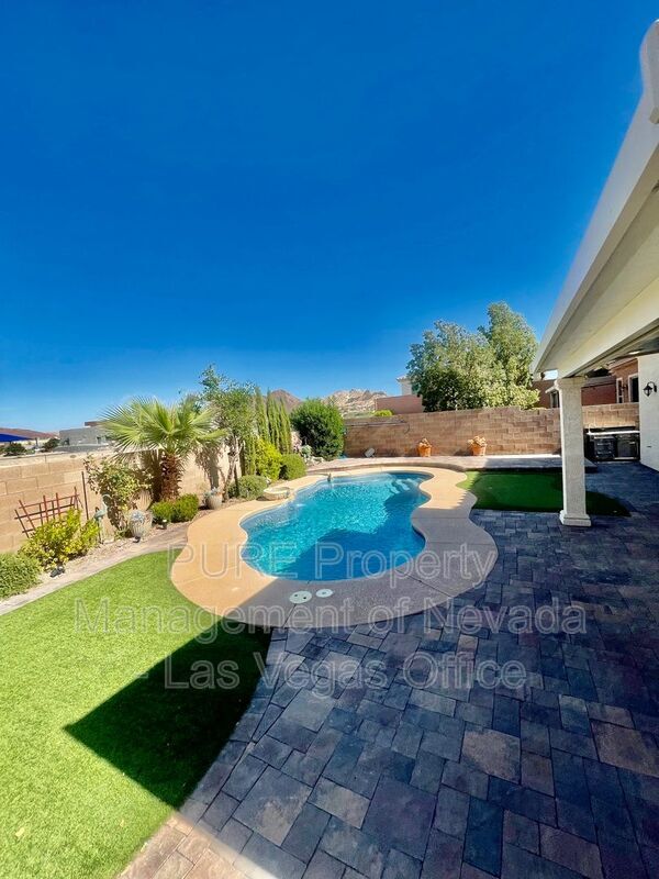 Photo - 1128 Via Canale Dr