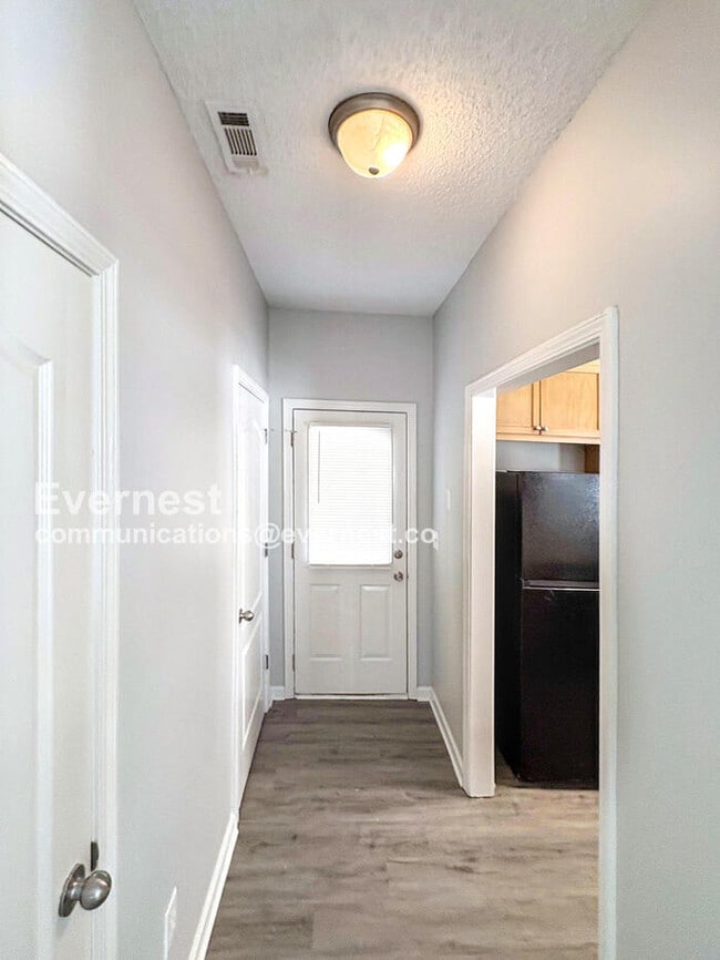 Photo - 8622 Thomas Rd