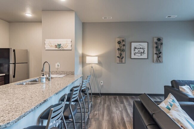 1206 S 4th St Unit SI FL1-ID1261664P