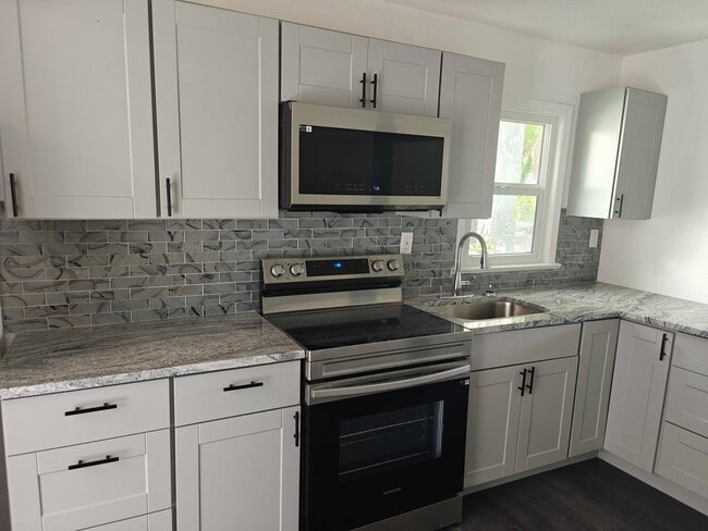 Building Photo - 3454 14th Ave S Unit 1 Rental