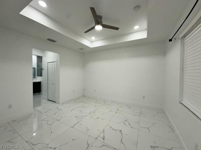 Photo - 325 Paulcrest Ave