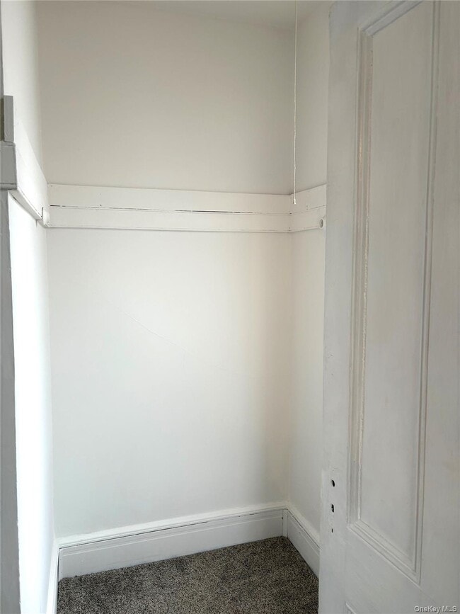 Photo - 558 Locust Ave Unidad 2