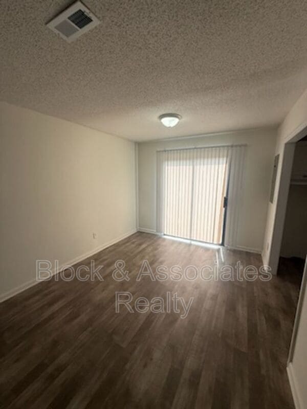 Photo - 605 Sunset Ave Unit Apt 7
