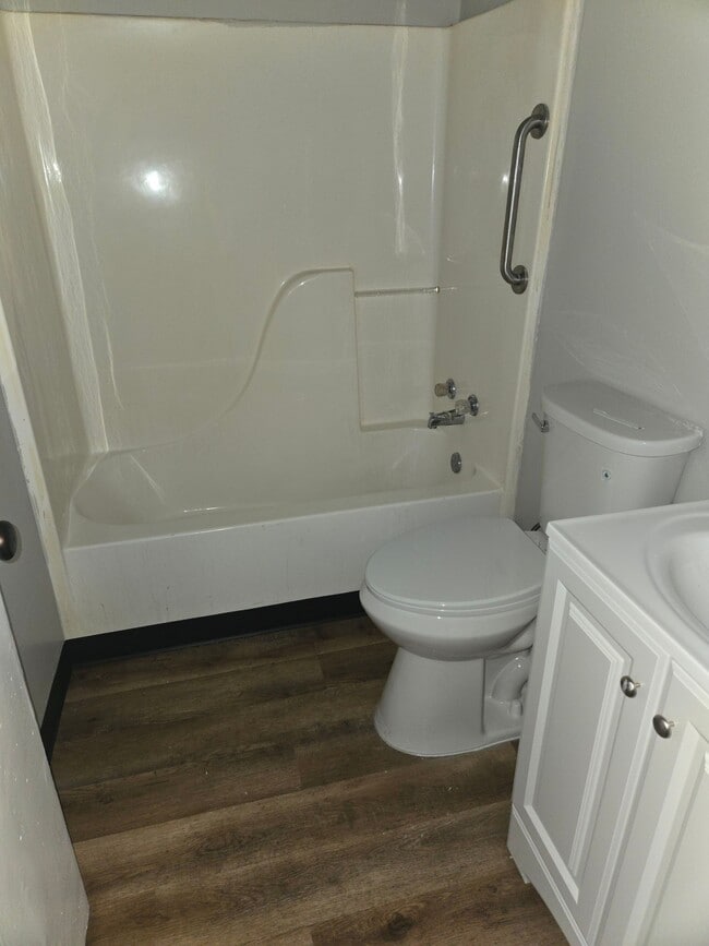 Photo - 429 N Wilson Ave