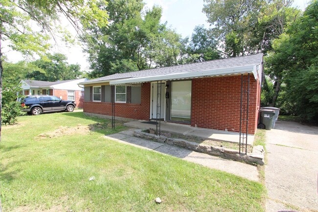 Building Photo - Revitalized 3 Bed 1 Bath Ranch Rental