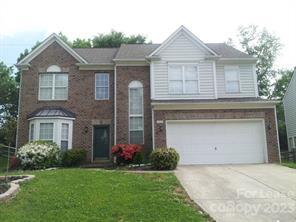 Building Photo - 6229 Bells Mill Dr