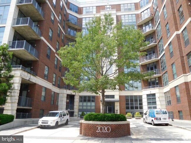 Building Photo - 2020 12th St NW Unit 714 Rental