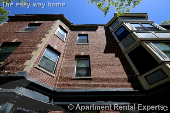 Building Photo - 35 Davis Square Unit #9 Rental