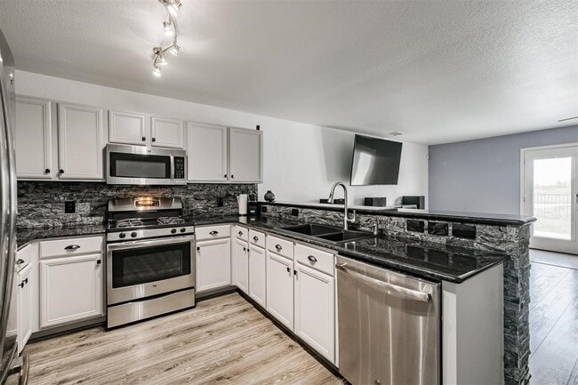 Photo - 3142 View Valley Trail