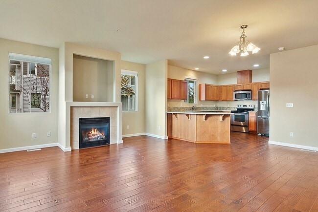 Photo - 3 Bedroom Townhome in DuPont