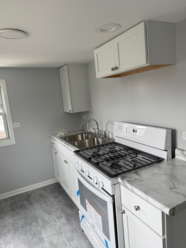 Photo - 154 E Mill St Unit Wauconda apartment