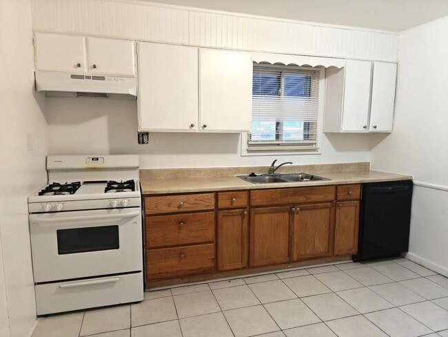 Photo - 7484 Affeldt St