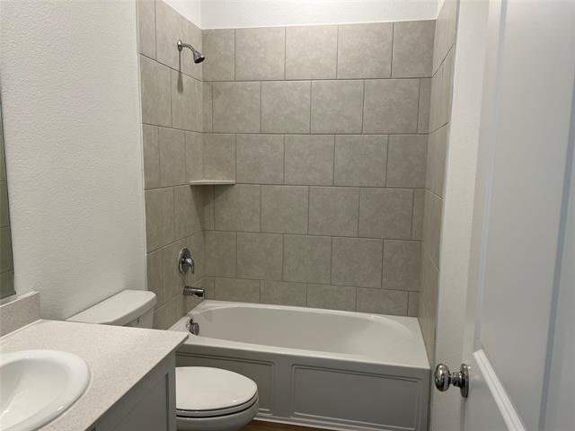 Photo - 5484 Montrose Dr