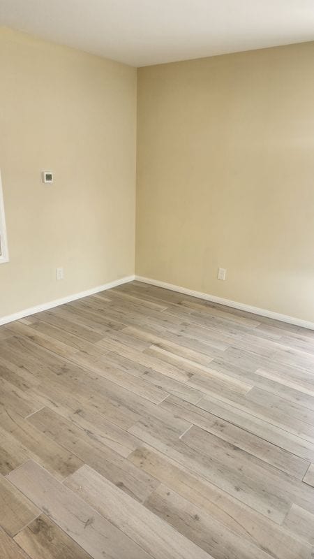 Photo - 1043 W 107th St Unit 1