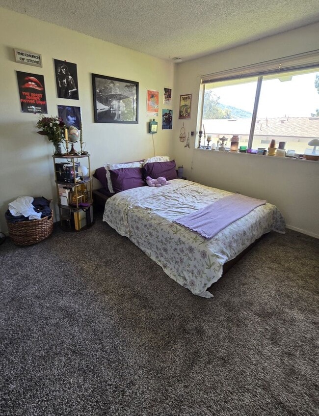 Photo - 1279 Bond St Unit 1279 Bond St #C