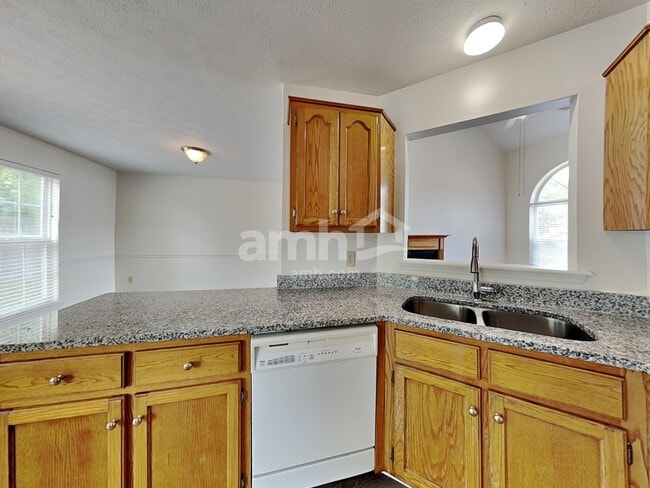 Photo - 129 Candle Woods Dr