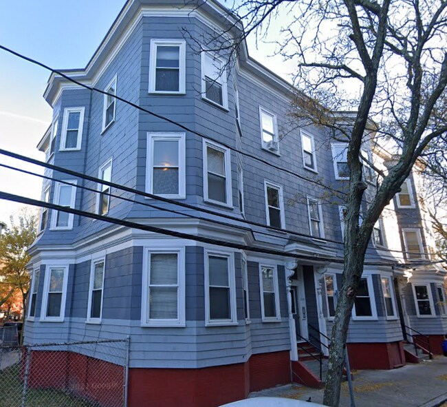 Photo - 254 Windsor St Unidad 2R