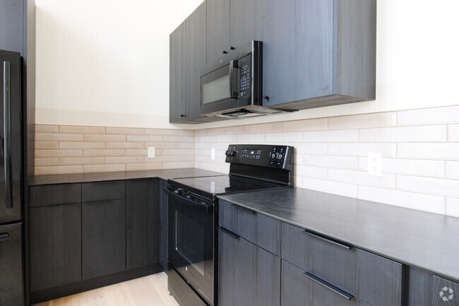 Building Photo - City Hall Unit 305 Rental