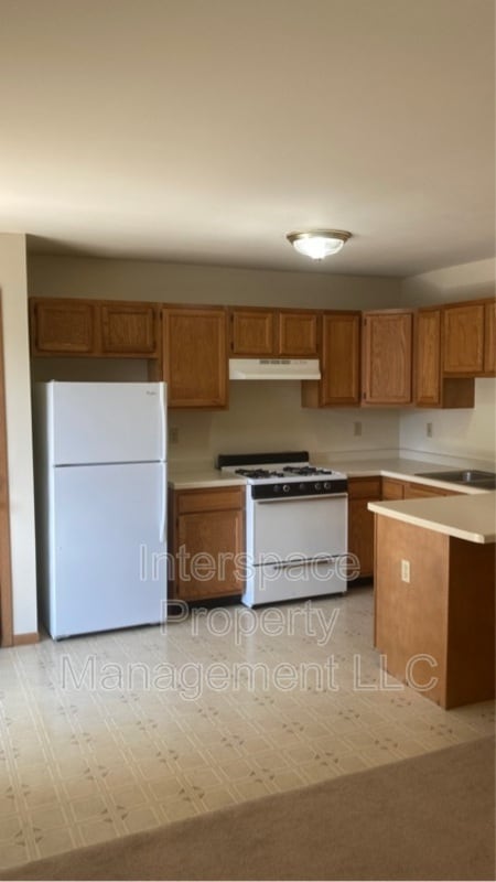 Building Photo - 1778 W State St Rental