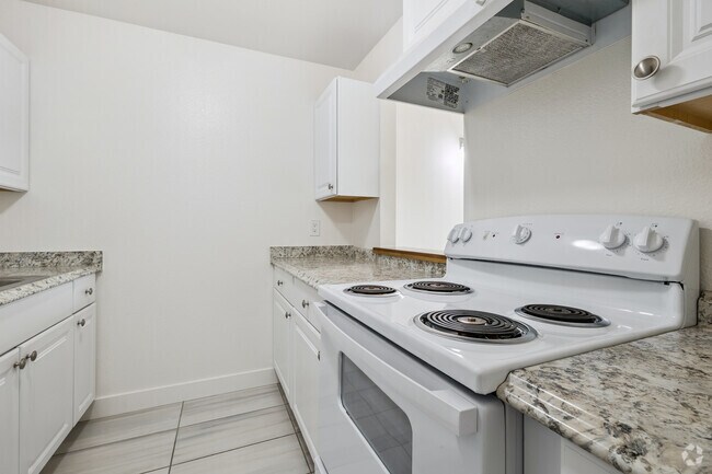 1 habitación, 1 baño - 615 pies cuadrados - Cocina - Amberwood Apartments