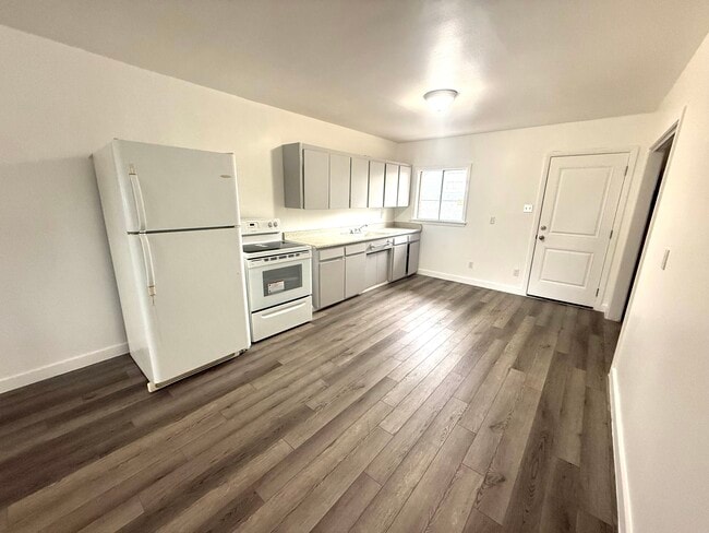 Building Photo - 1212 Brockenbraugh Ct Unit Apt D