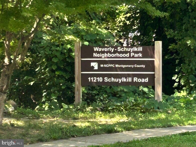 Photo - 11004 Schuylkill Rd