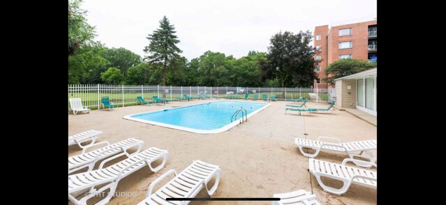 1450 Plymouth Ln Unit 214