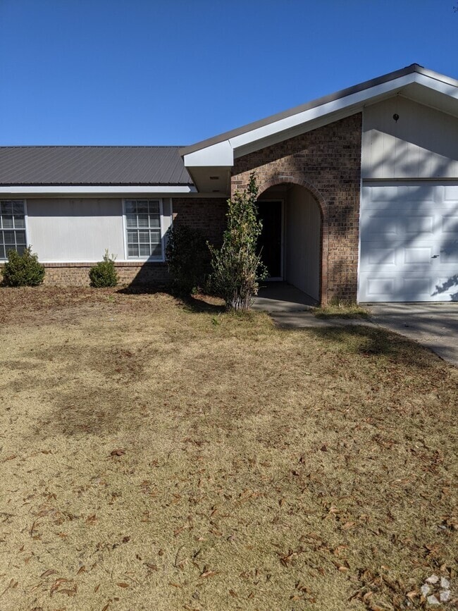 Building Photo - 2203 Glen Haven Dr Rental