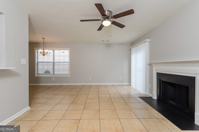 Photo - 3667 Sapphire Ct
