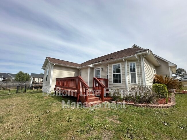 Photo - 4044 Red Oak Dr