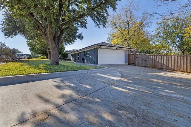 Photo - 1607 Malibu Dr