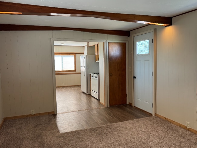 Building Photo - 4664 US-30 Rental