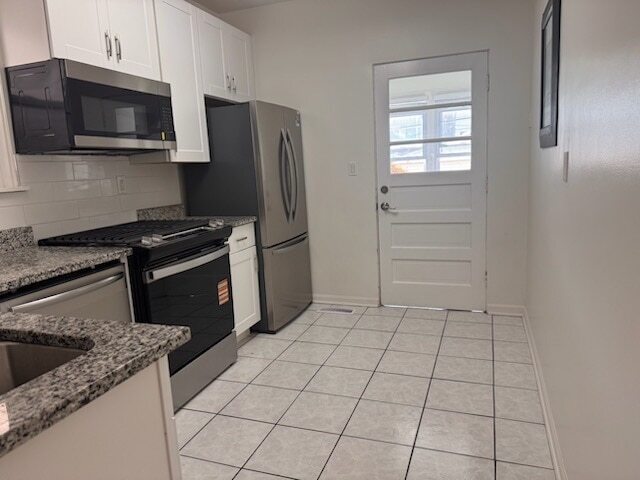 Photo - 3834 N Hermitage Ave Unit 1