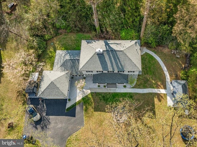 Photo - 3803 Estel Rd