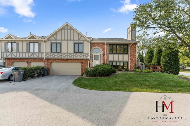 Building Photo - 9241 Windsor Pkwy