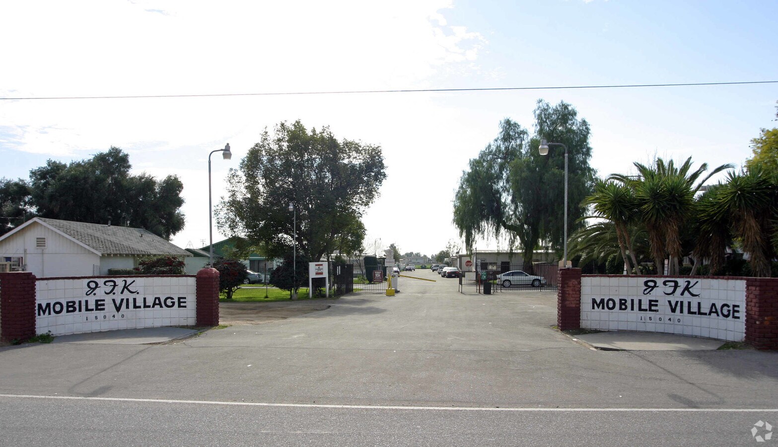 Jfk Mobile Village - Jfk Mobile Village Apartments