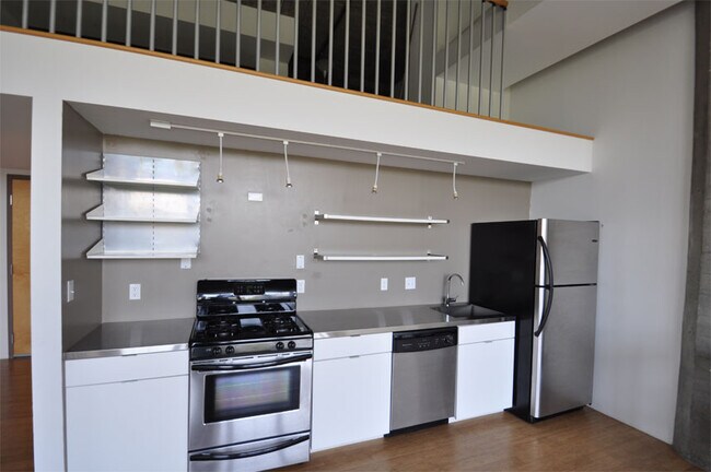 Photo - 156 Porter St Unit 356