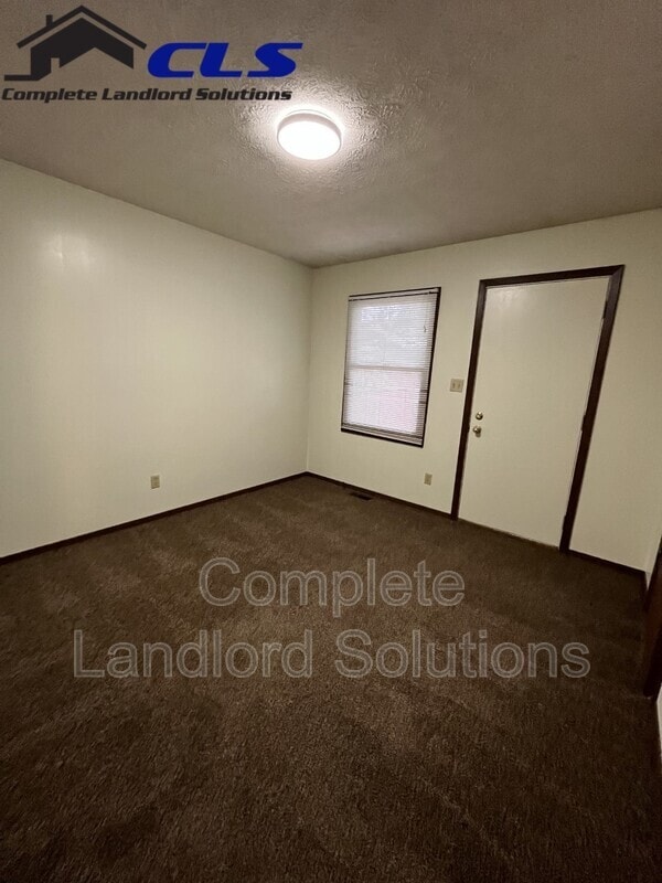 Photo - 4271 S Kian St