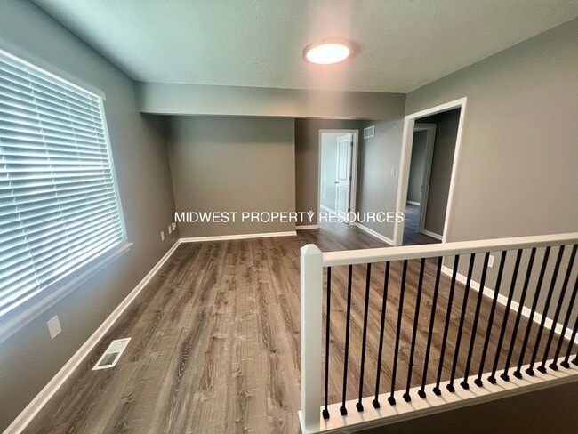 205 NW Market Pl
