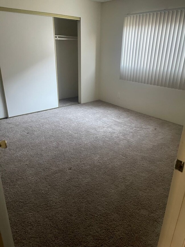 Tivoli Gardens Apartment